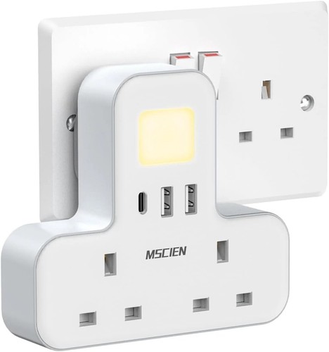 Double plug adaptor with usb - adaptor,