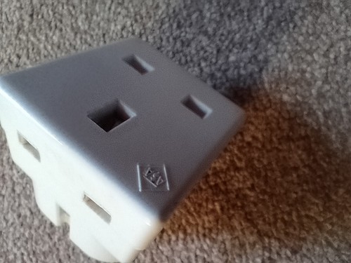 Way pin adapter socket - 2,